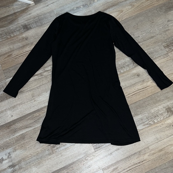Black Tunic - Picture 5 of 6